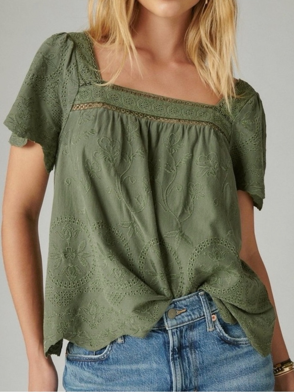 VGUC Lucky Brand Army Green Embroidered Flutter Short Sleeve Top S